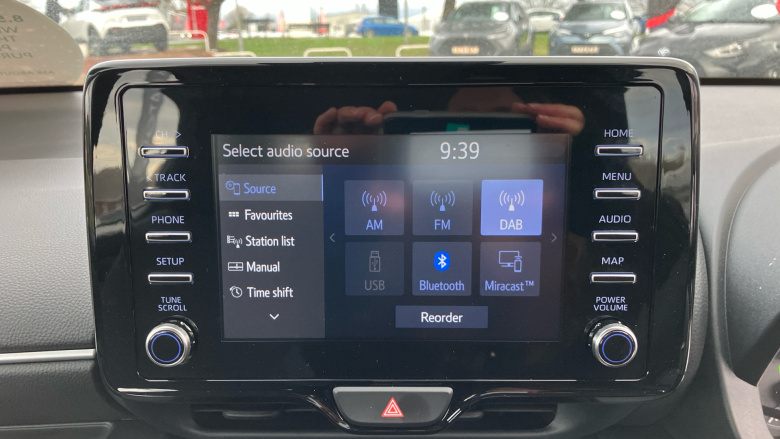 Toyota Yaris 1.5 Hybrid Icon 5dr CVT Hybrid Hatchback